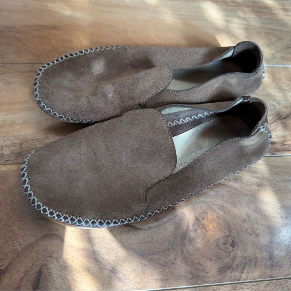 VivoBarefoot Tan Suede Slip-Ons
